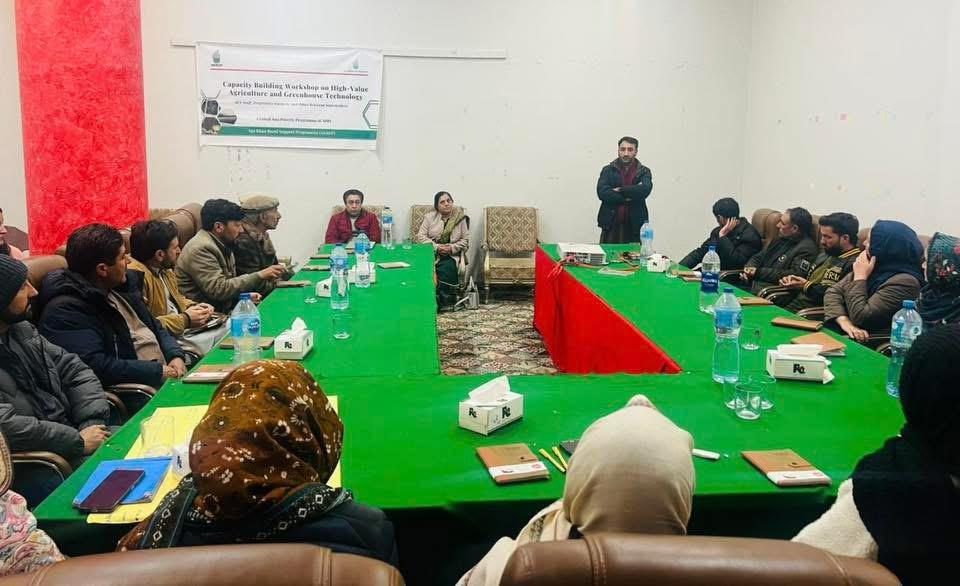 Capacity building workshop - high-value agriculture and greenhouse technology, GB