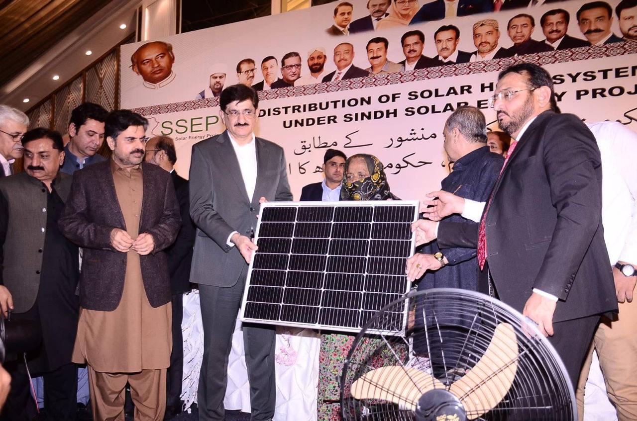 Chief Minister Sindh presenting Solar Home System - SSEP launch